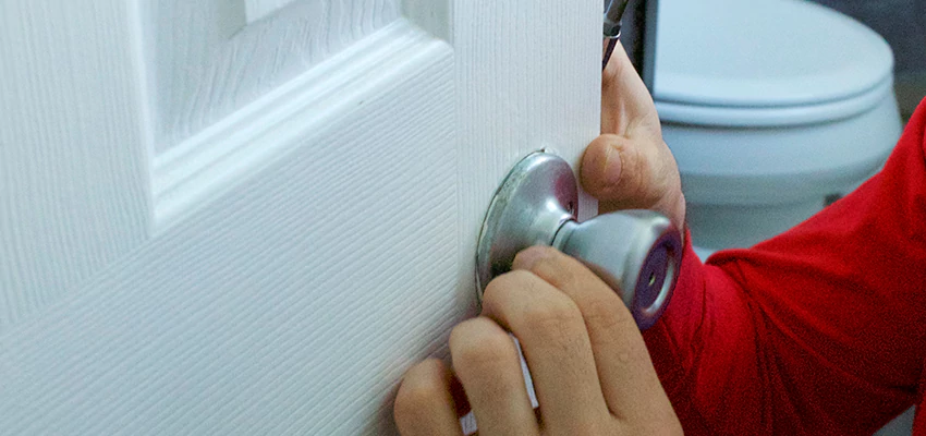 Vintage Door Knob Replacement in Colusa, CA